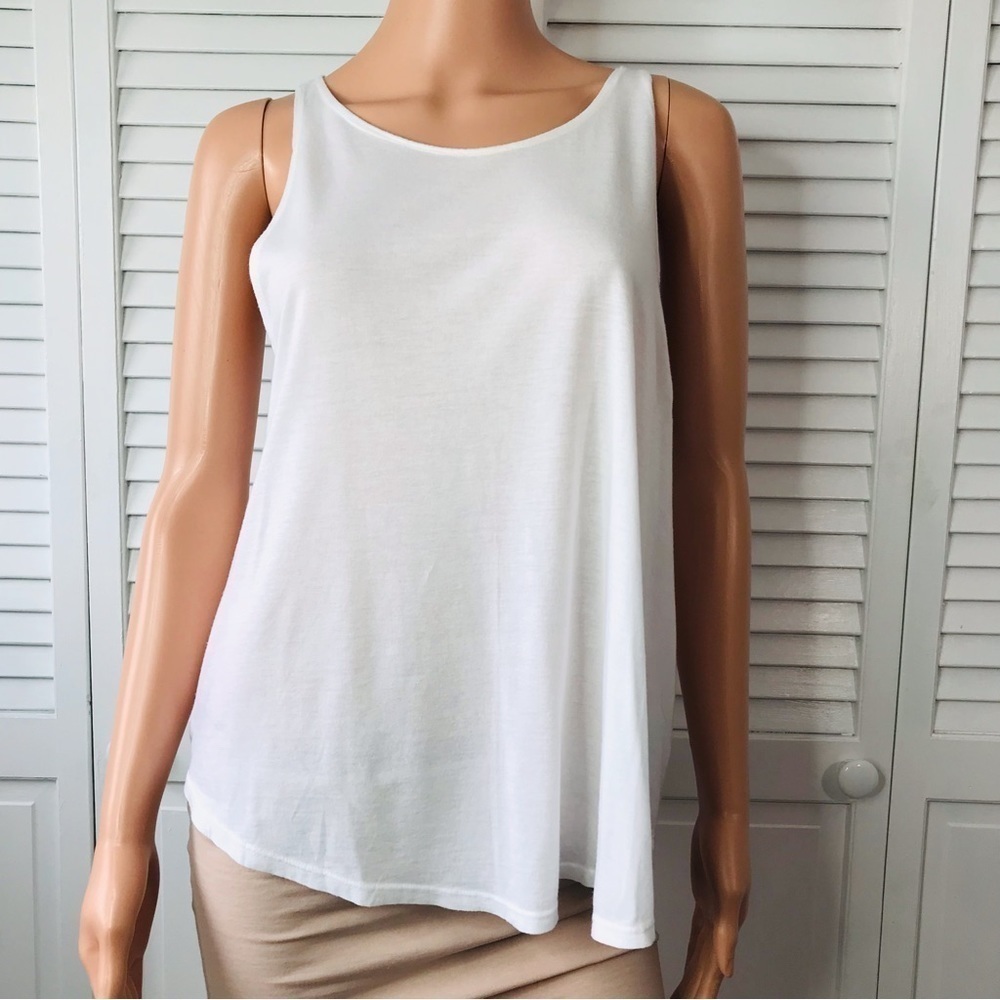 New PIECE APPAREL White Lightweight Tank Top Size Medium